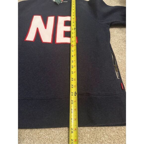 RARE Nike NFL New England Patriots Embroidered “NE”Crew Neck Sweatshirt - Small - Picture 13 of 15